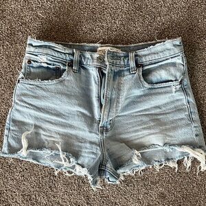 Abercrombie high rise mom shorts